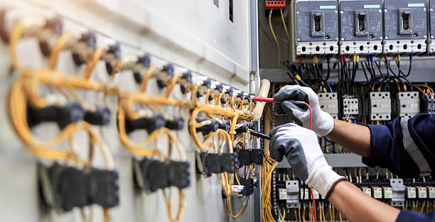 Professional Ev Charger Installation technician working in Le Sueur County County, MN